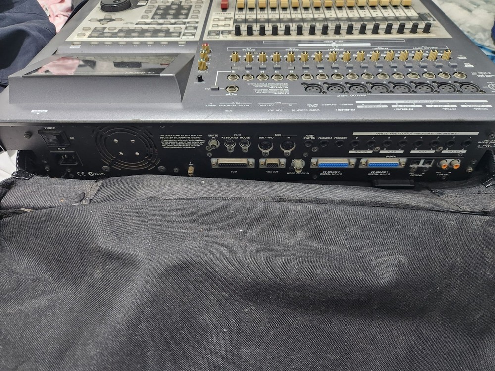 roland vs-2480 digital studio workstation