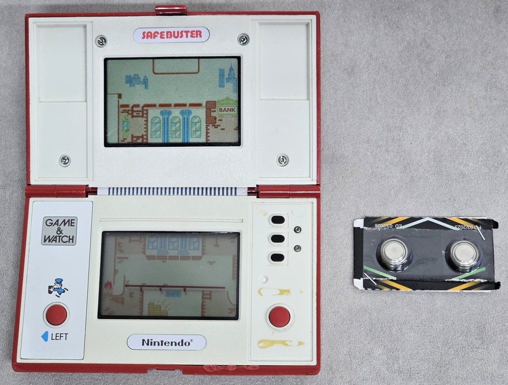 Nintendo Game & Watch Safe Buster Multi Screen