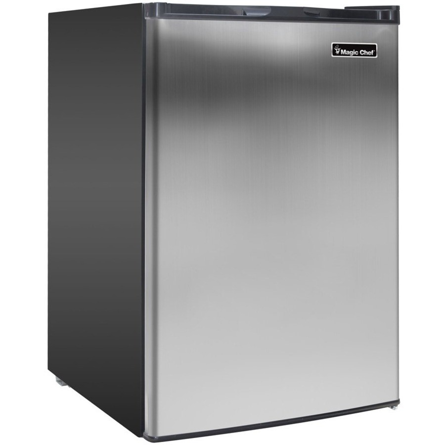 Magic Chef 3.0 cu. ft. Upright Freezer (mcuf3s2)