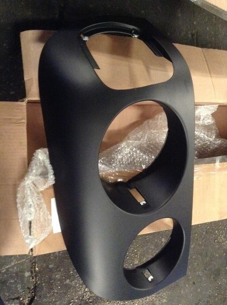 For FREIGHTLINER CENTURY 112 HEADLIGHT BEZEL Left ,  OH