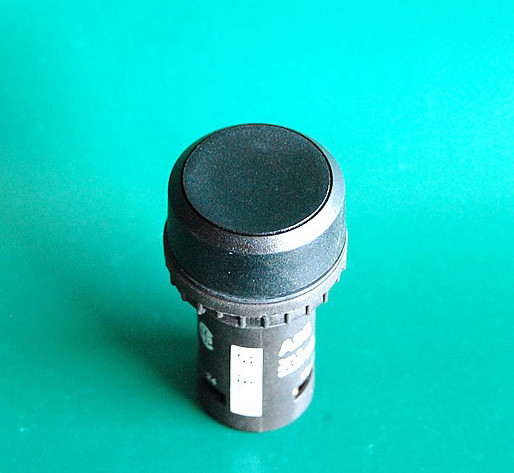 1 pieces ABB CP1-10B-10 Black Push Button Switches