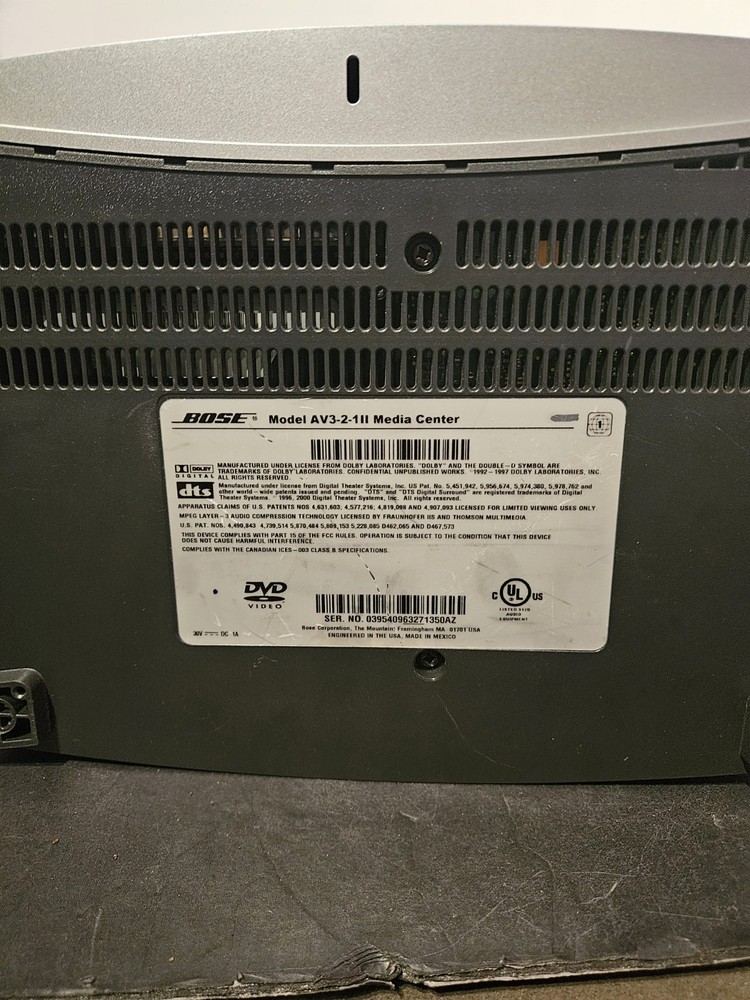 Bose Model AV3-2-1 II Media Center Console Only READ DESCRIPTION