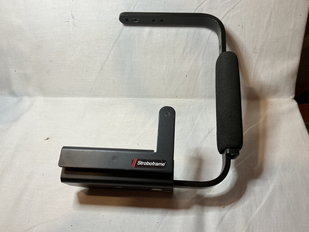 STROBOFRAME CAMERA FLIP 310-900 CAMERA FLASH BRACKET