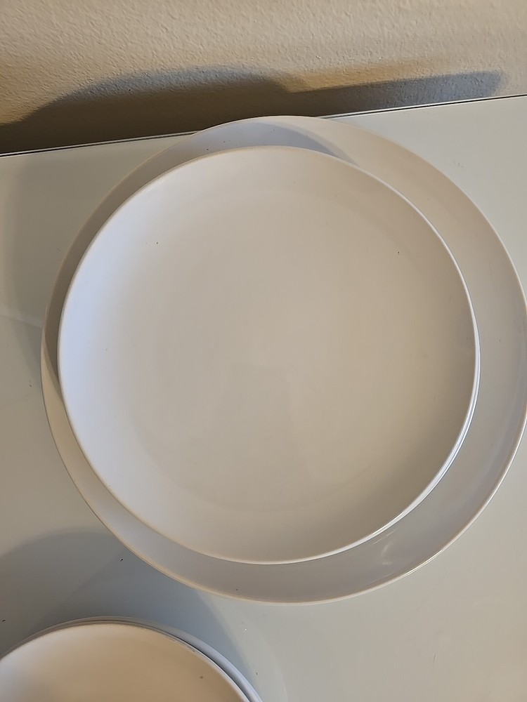 IKEA 17 Piece Dinnerware Set