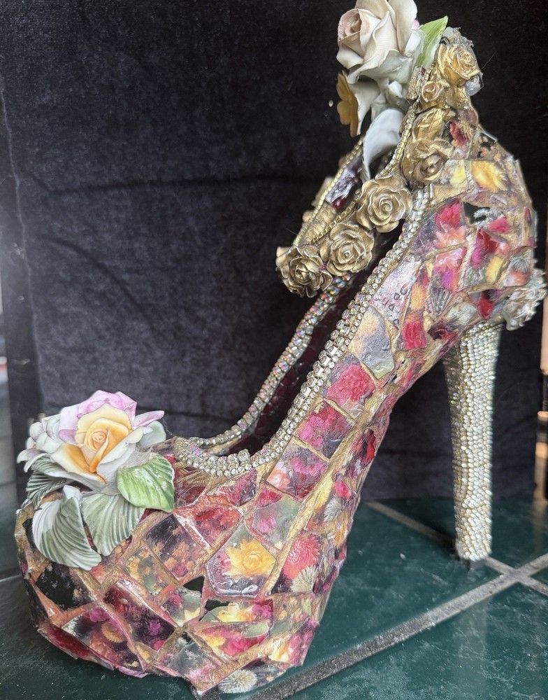 Mosaic tiled High Heel
