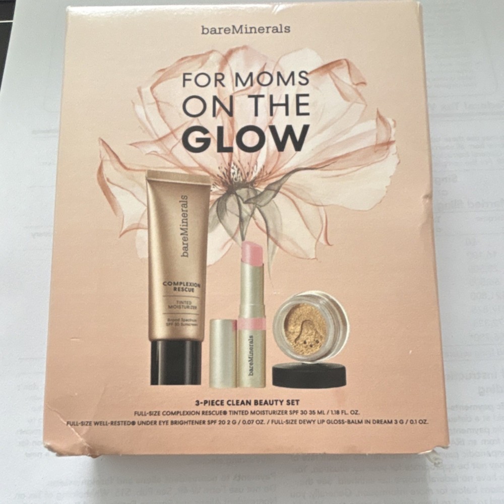 bareMinerals Complexion Rescue 3pc Set Tinted Moisturizer Lip SPF30
