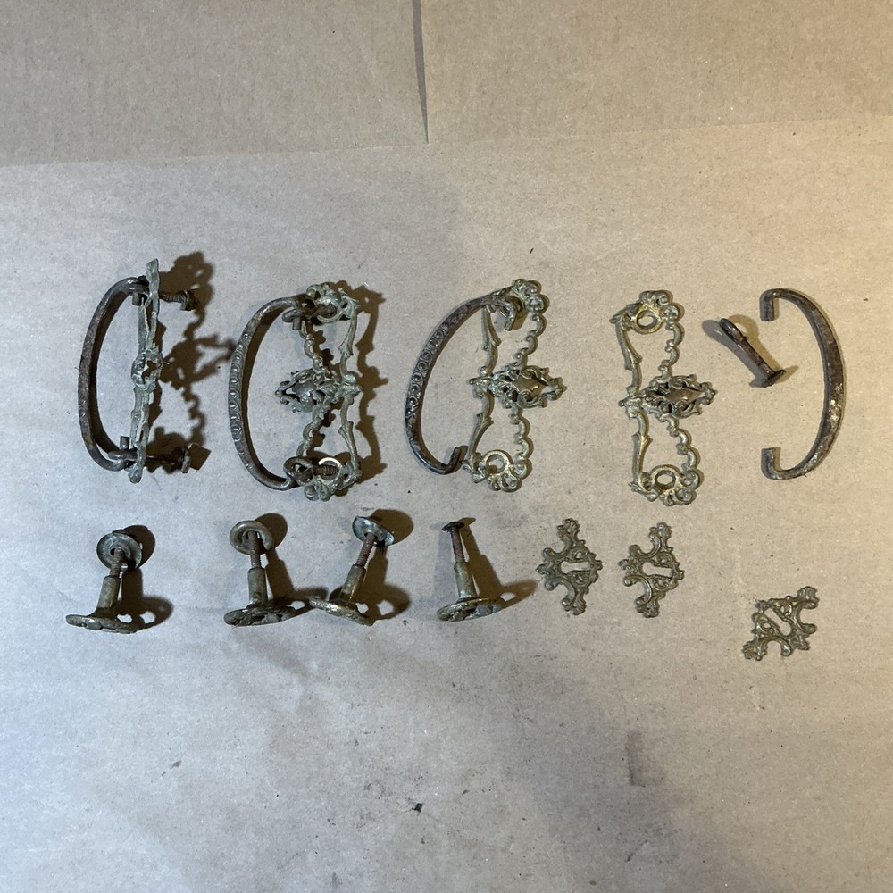 Set Of Misc. Cast Iron Victorian Drawer Pulls / Hardware As Is INV-AT22