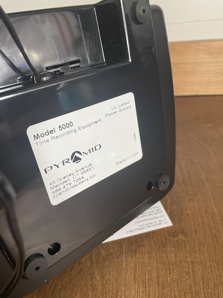 Pyramid Time Solutions 5000 Time Clock Auto Totaling With Keys Preowned