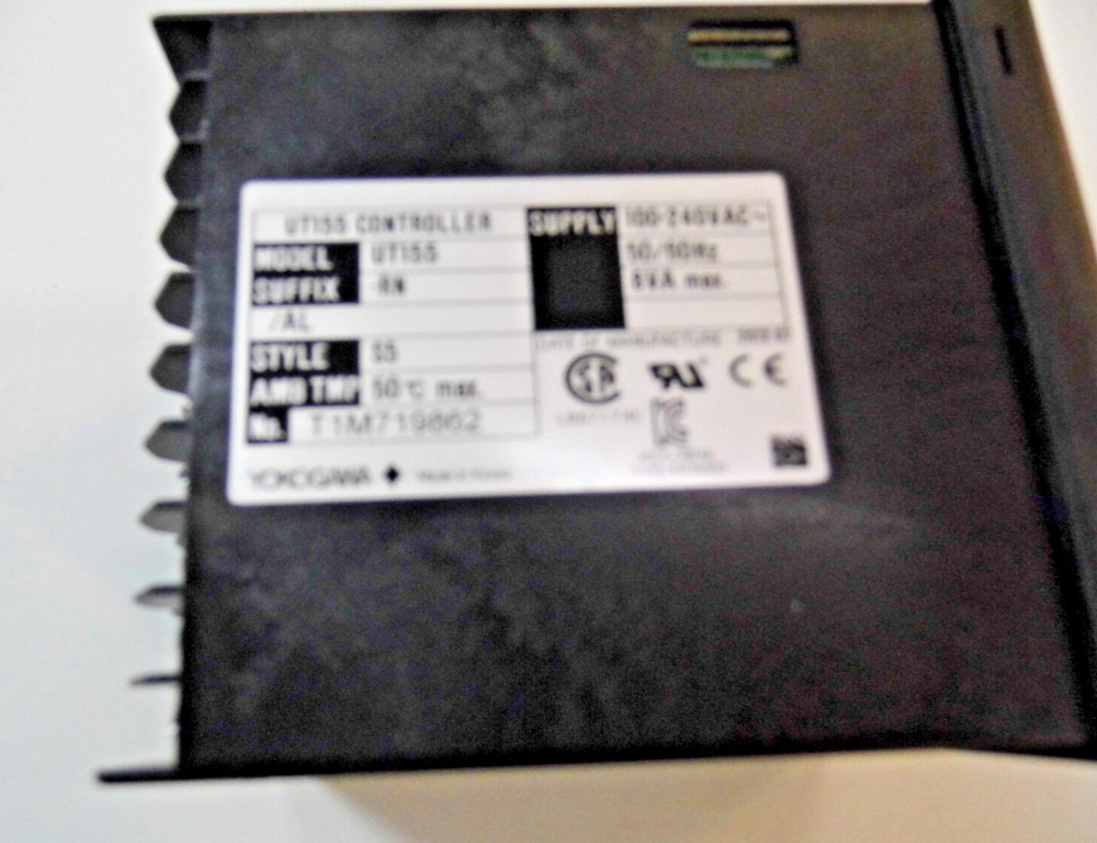 YOKOGAWA TEMPERATURE CONTROLLER UT155-RN/AL