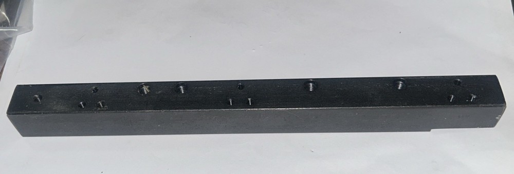 980041 Bar, Stacker