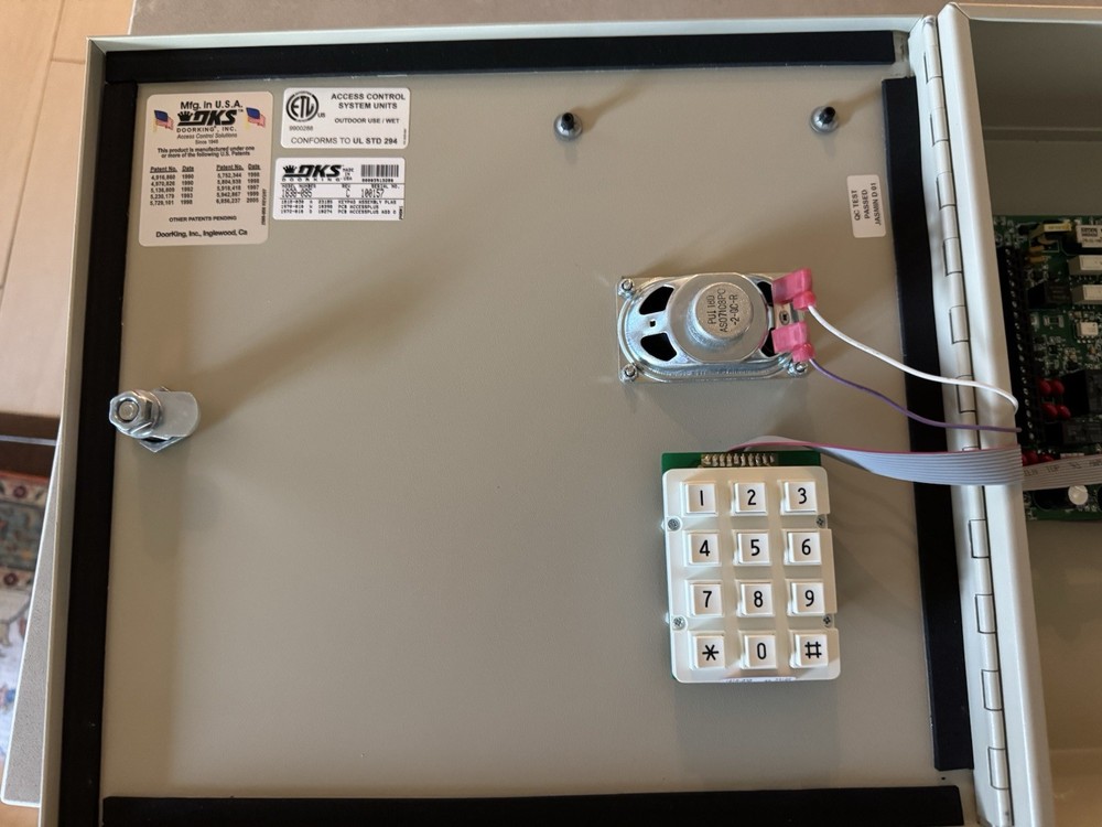 Doorking 1838-095 Access Plus Multi-Entry Door Controller