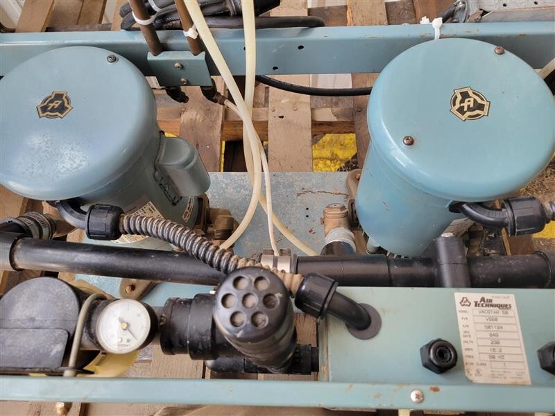 VacStar 50 Dental Vacuum System by Air Techniques (used)