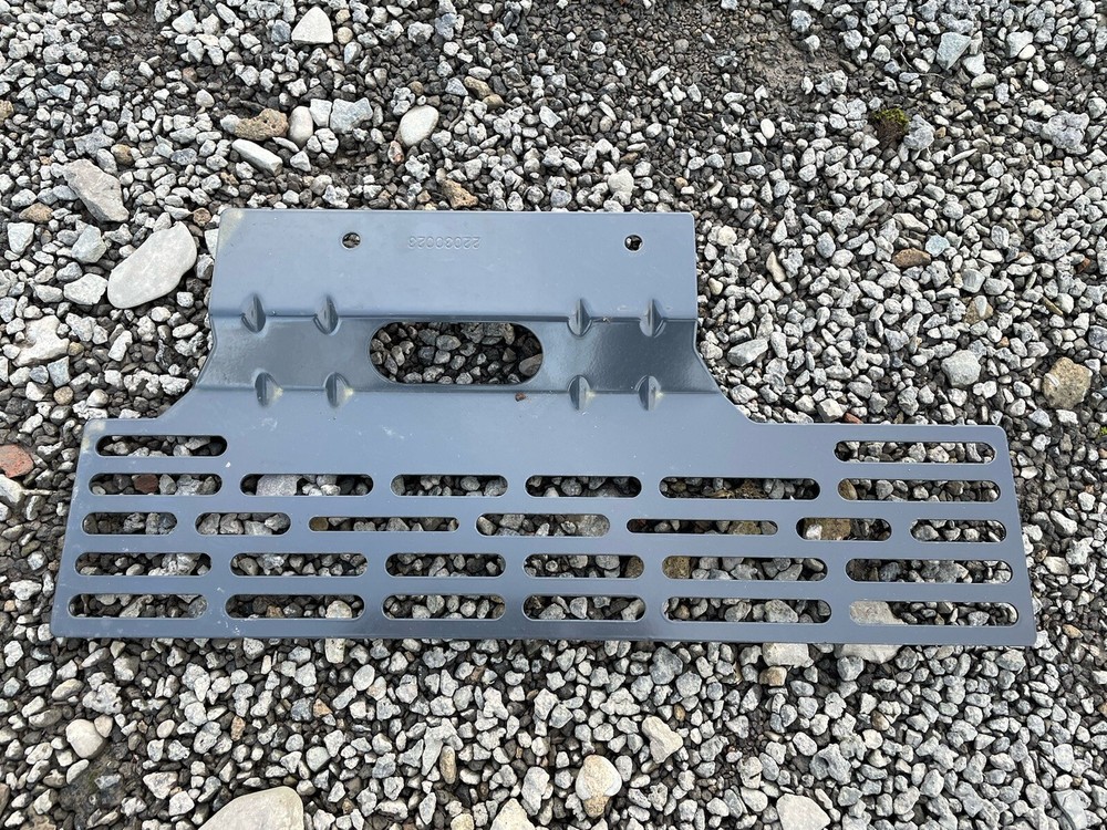 pair of Volvo light mounting brackets