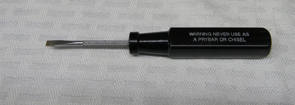 SNAP-ON BLACK HARD HANDLE ELECTRONIC FLAT TIP SCREWDRIVER #SSDE42B