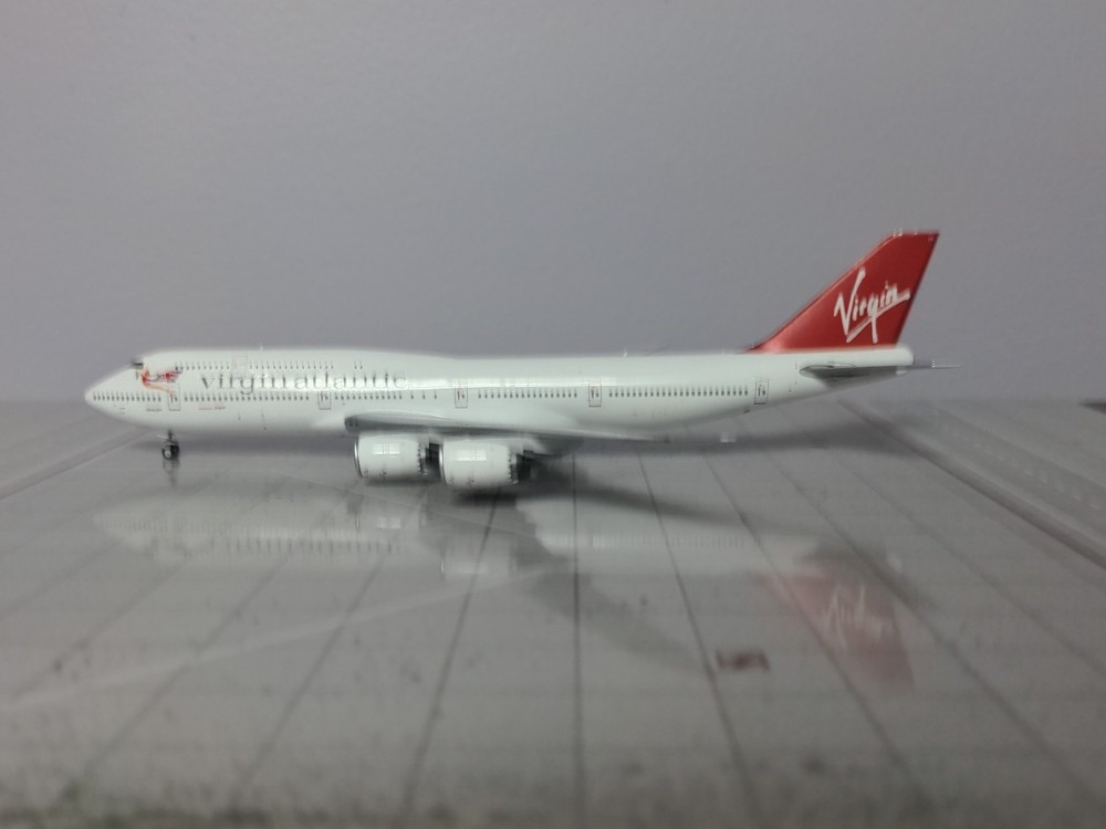 1:400 NG CUSTOM VIRGIN ATLANTIC B747-8