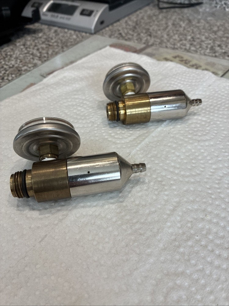 2Gas Flow Control Regulators Unbranded Used