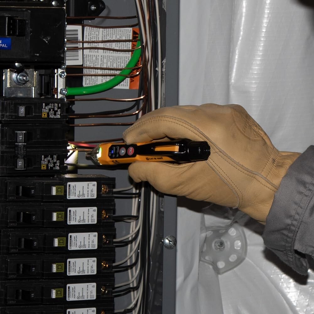 Complete Electrical Testing Kit: Klein Tools Multimeter, GFCI, & Voltage Tester