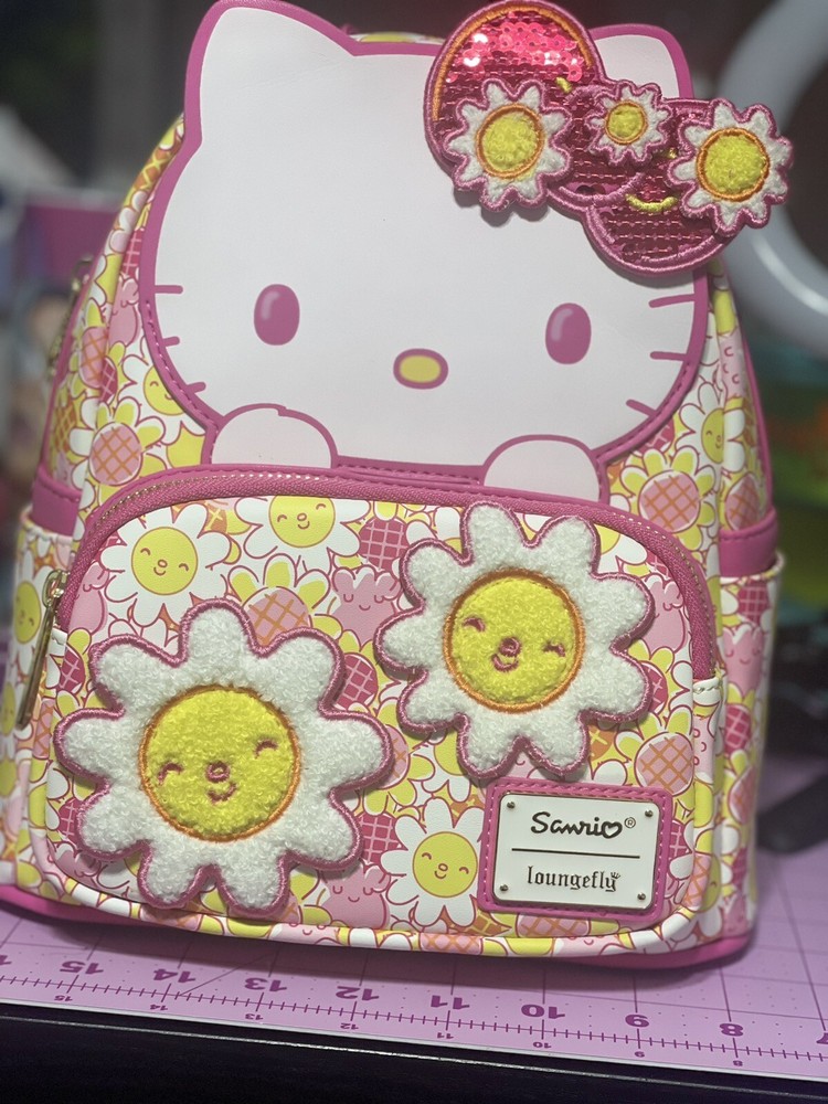 hello kitty backpack