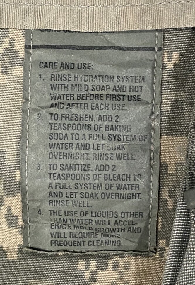 MOLLE II Hydration System Carrier with Bladder ACU/UCP