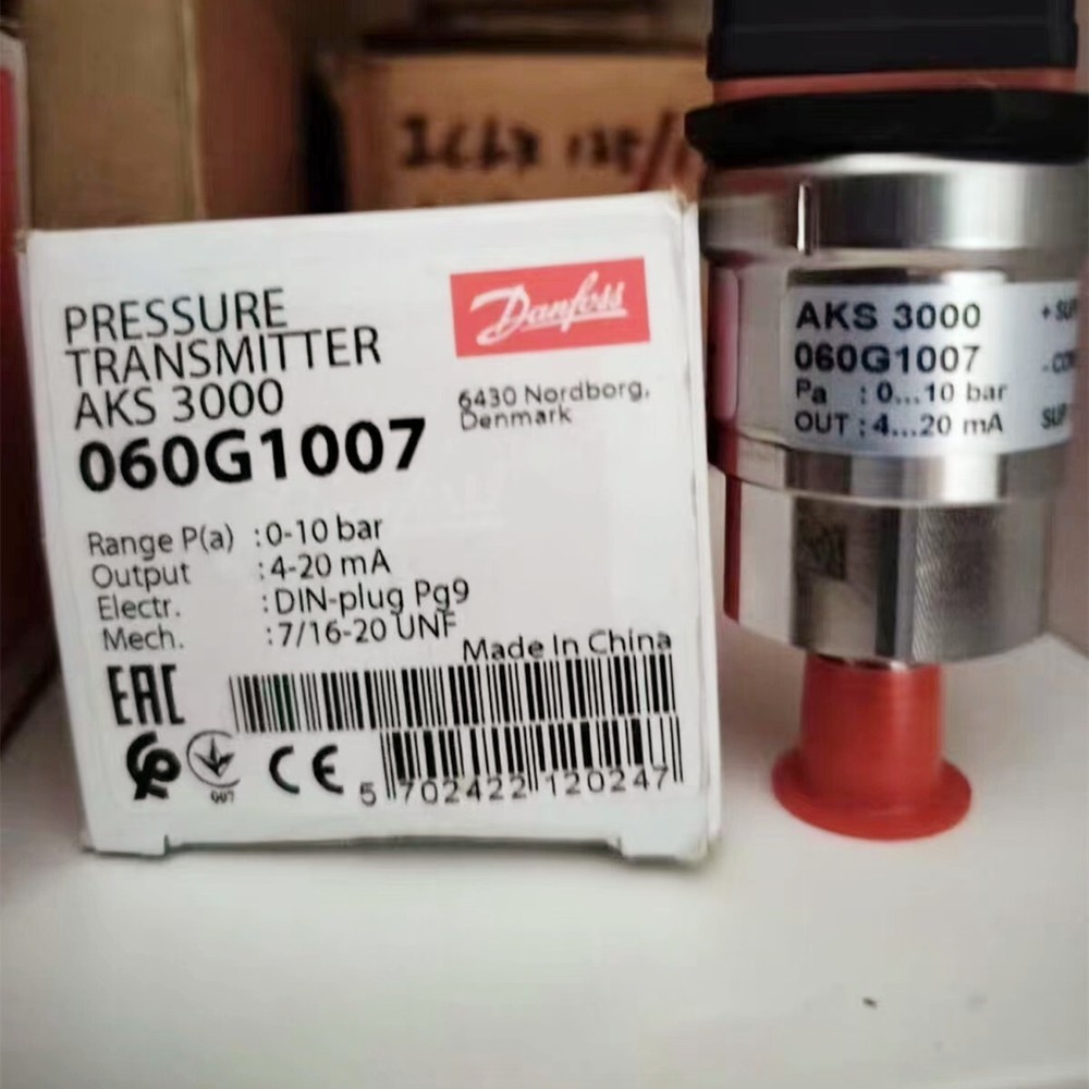 1PC Danfoss AKS3000 060G1007 pressure transmitter