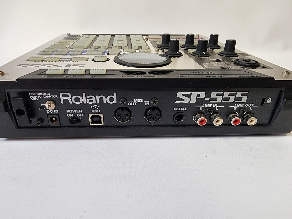 Roland SP-555 Creative Sampler with Performance Effects