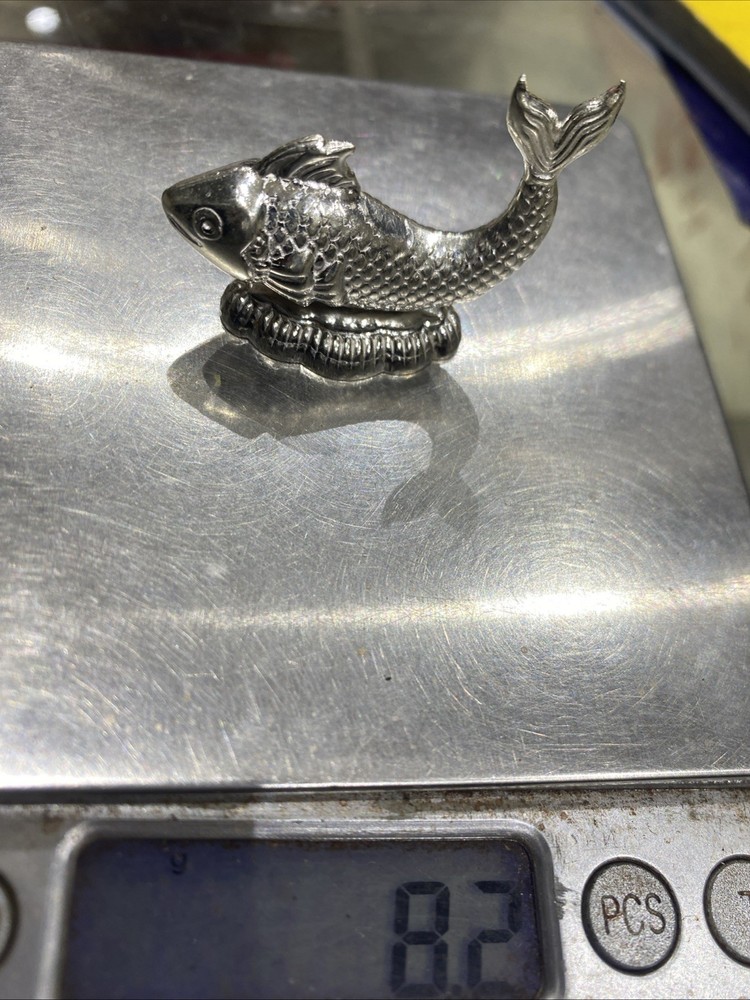 75% Purity Solid Silver Fish 8 Gram Display Minituares New In 📦