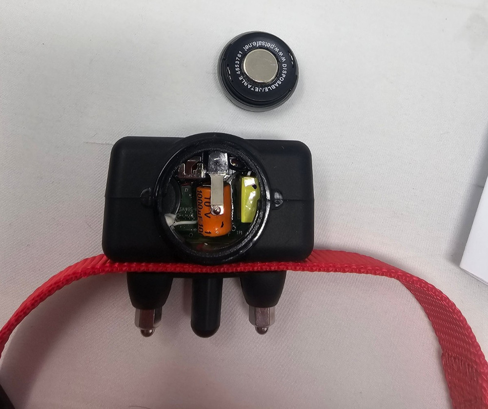 Petsafe PBC-103 Basic Bark Control Collar - Dog Waterproof & Battery-Operated