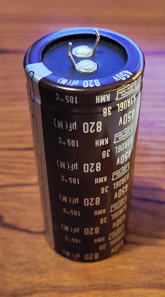 820uF 450VDC Nippon Cheni-Con electrolytic capacitors Snap-In