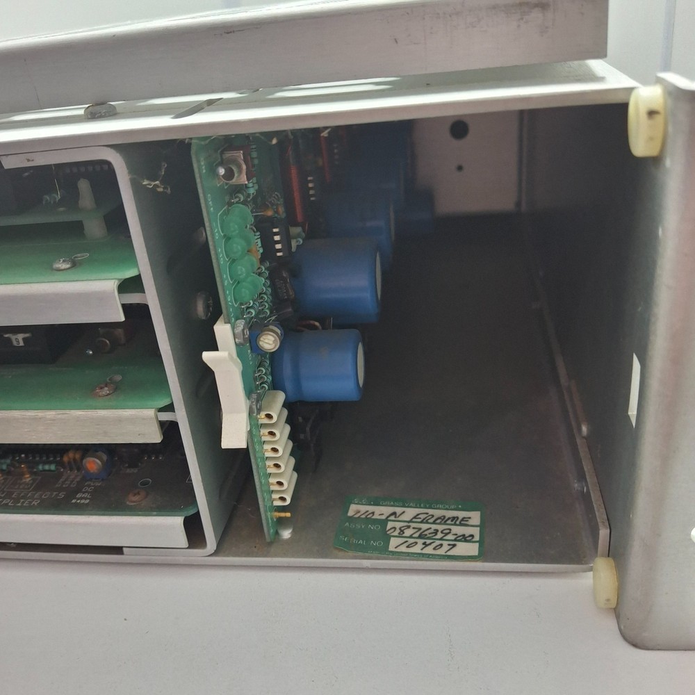 Grass Valley 110 Mainframe Unit Tested Power + Handshake Analog Video Switcher