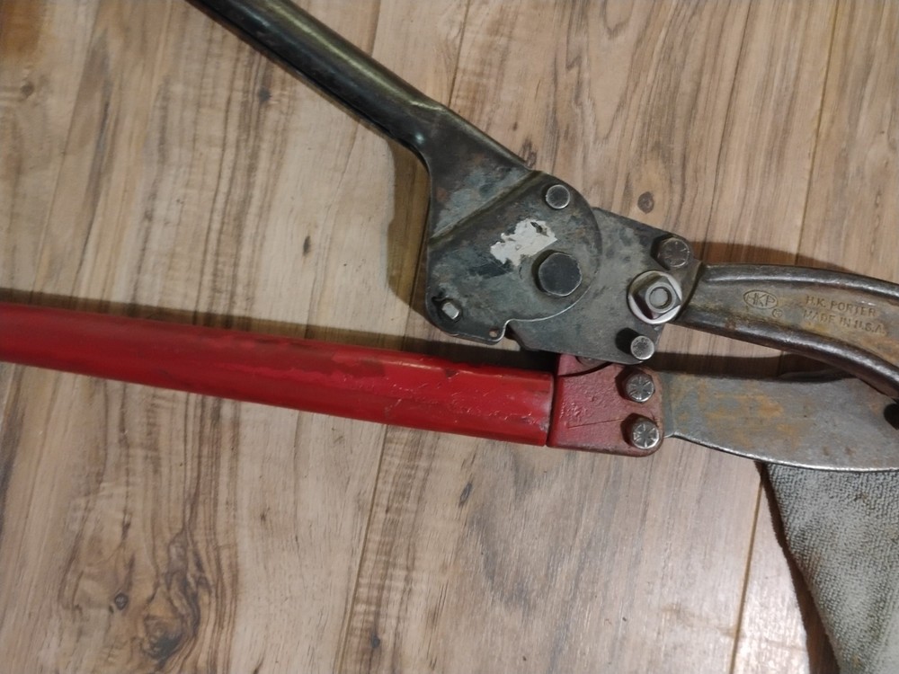 Chain Assisted Cable Cutters