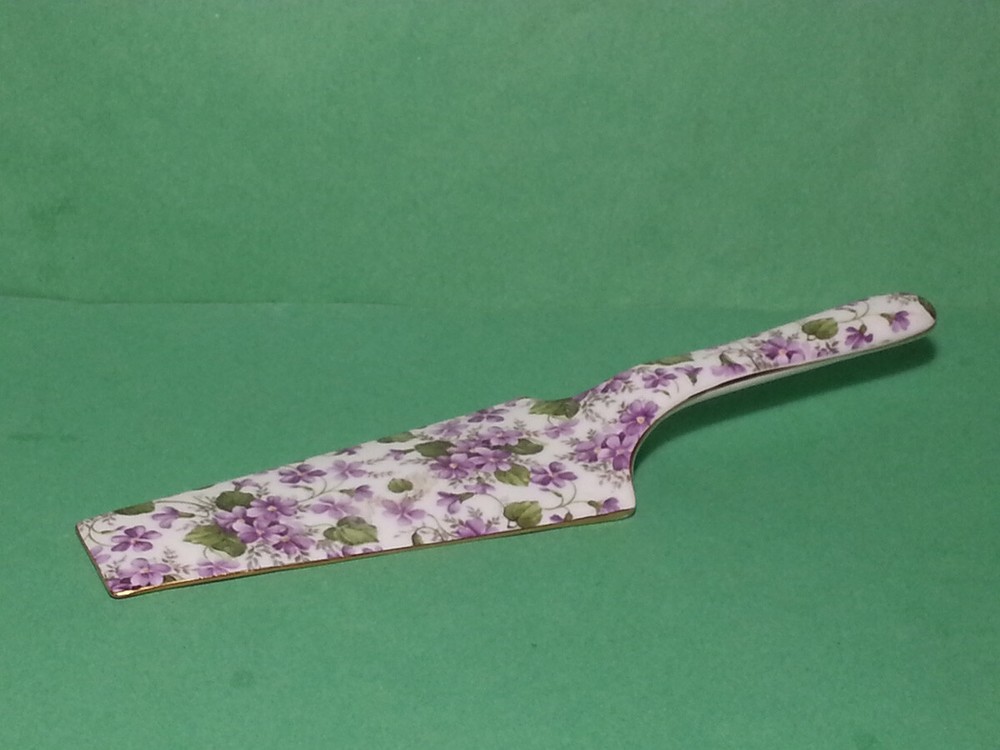 A Special Place Cake Server Porcelain