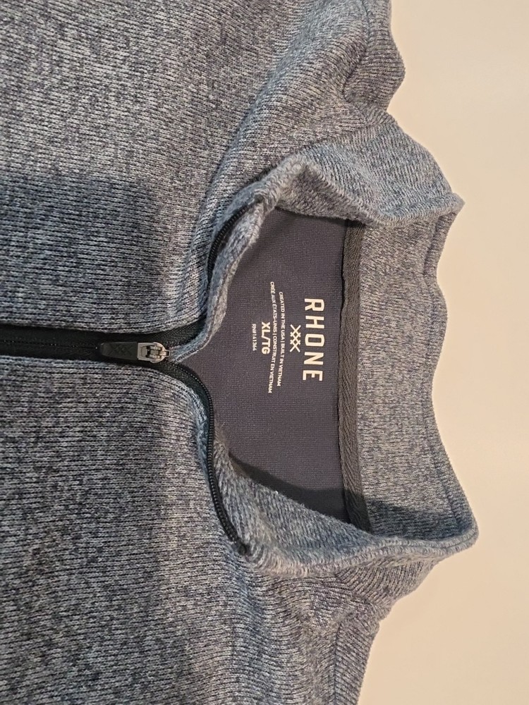 Rhone Gray 1/4 Zip Polyester Pullover Sweater Mens Size Extra Large
