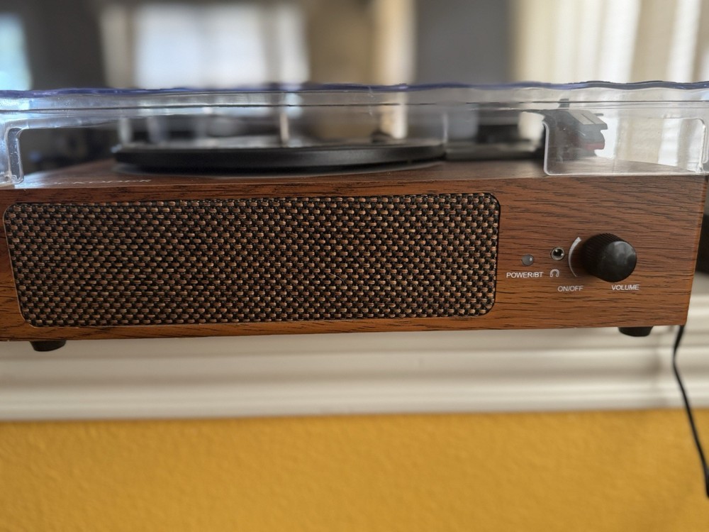 WOCKODER Vintage Style Turntable Record Player Built-In Speakers AUX