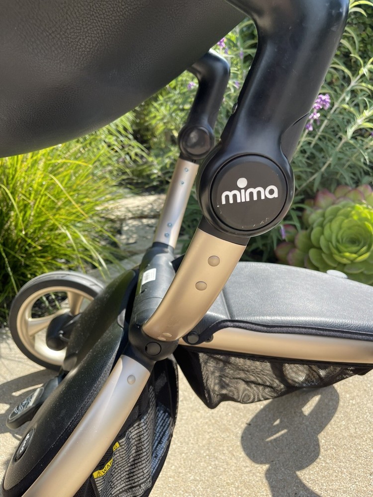 Mima Xari Stroller Black with Champagne Chassis