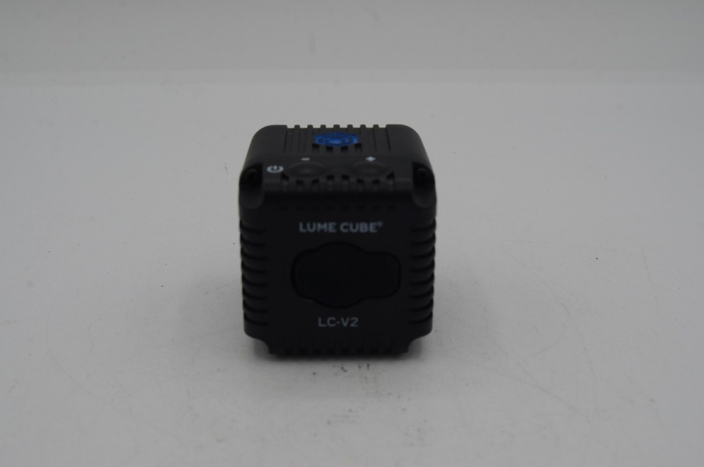 Lume Cube LC-V2 Waterproof LED Light with USB-C cable for Cameras