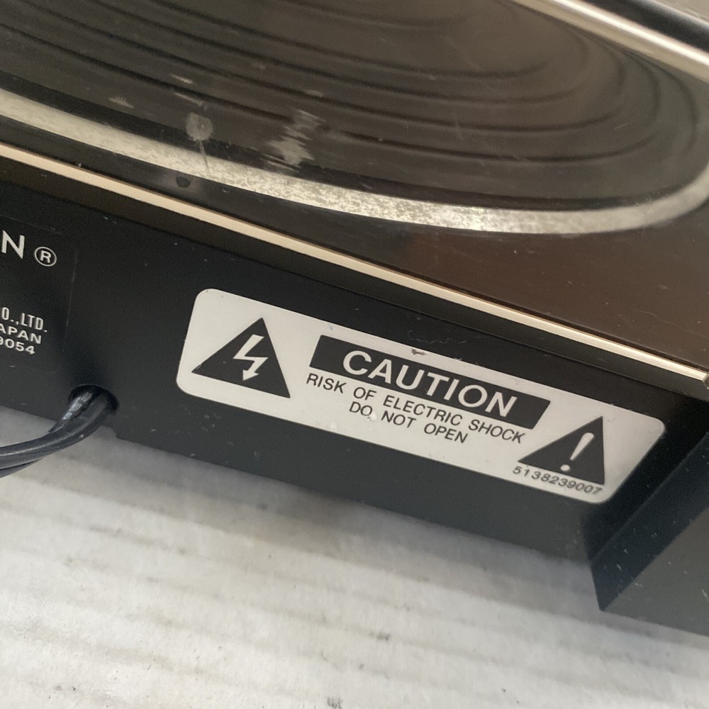 DENON Quartz DP-23F Micro Processor Controlled Fully Automatic Turntable WORKS!