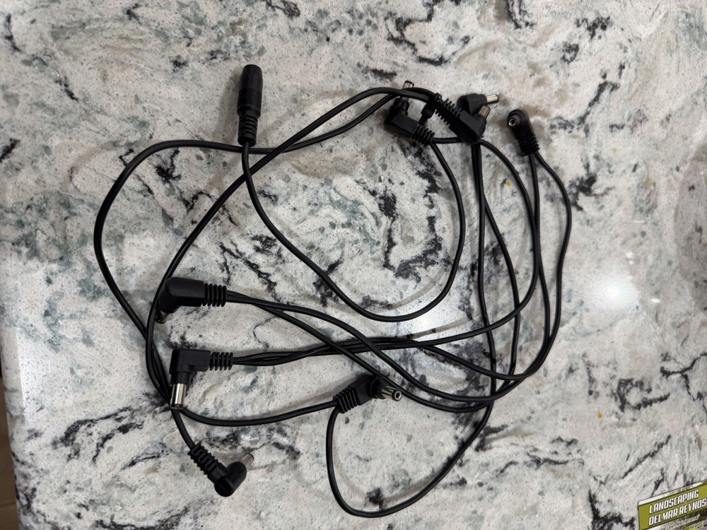 1Spot Pedalboard Power 9v