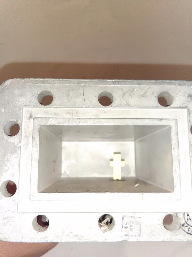 Avantek amplifier AWC-4213N