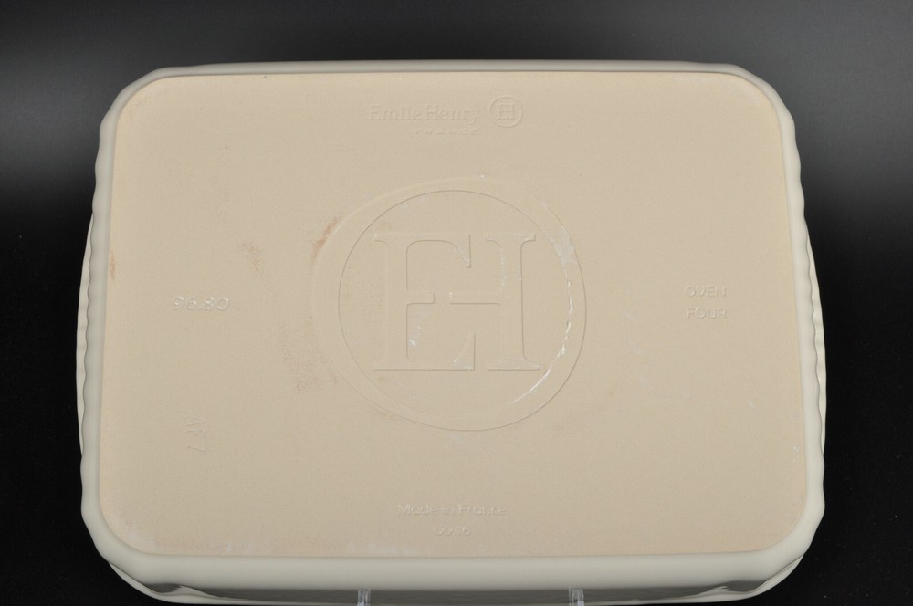 EMILE HENRY Roaster Lasagna Baking Dish Rectangular Tan 13" x 9" New