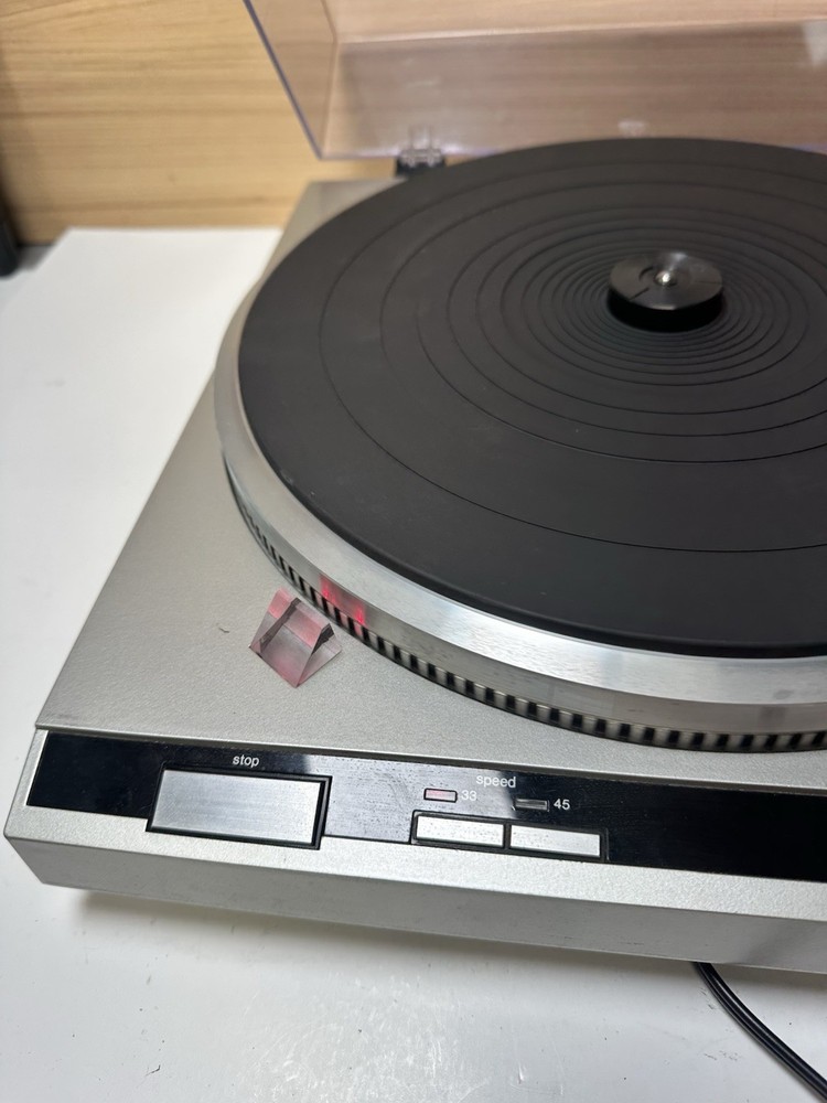 Technics SL-Q2 Direct Drive Turntable (no Needle Please Read)