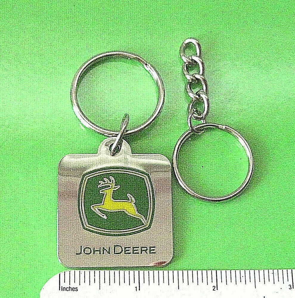 JOHN DEERE  Emblem  -  keychain  key chain GIFT BOXED