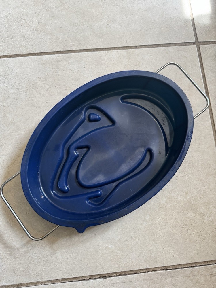 Penn State Baking Cake Pan