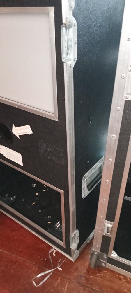 Combo Road Cases With Many Doors And Options.