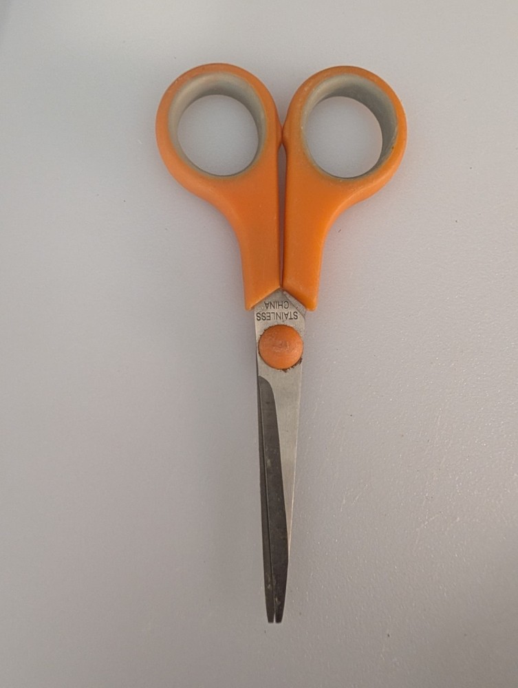 Scissors lot of 6