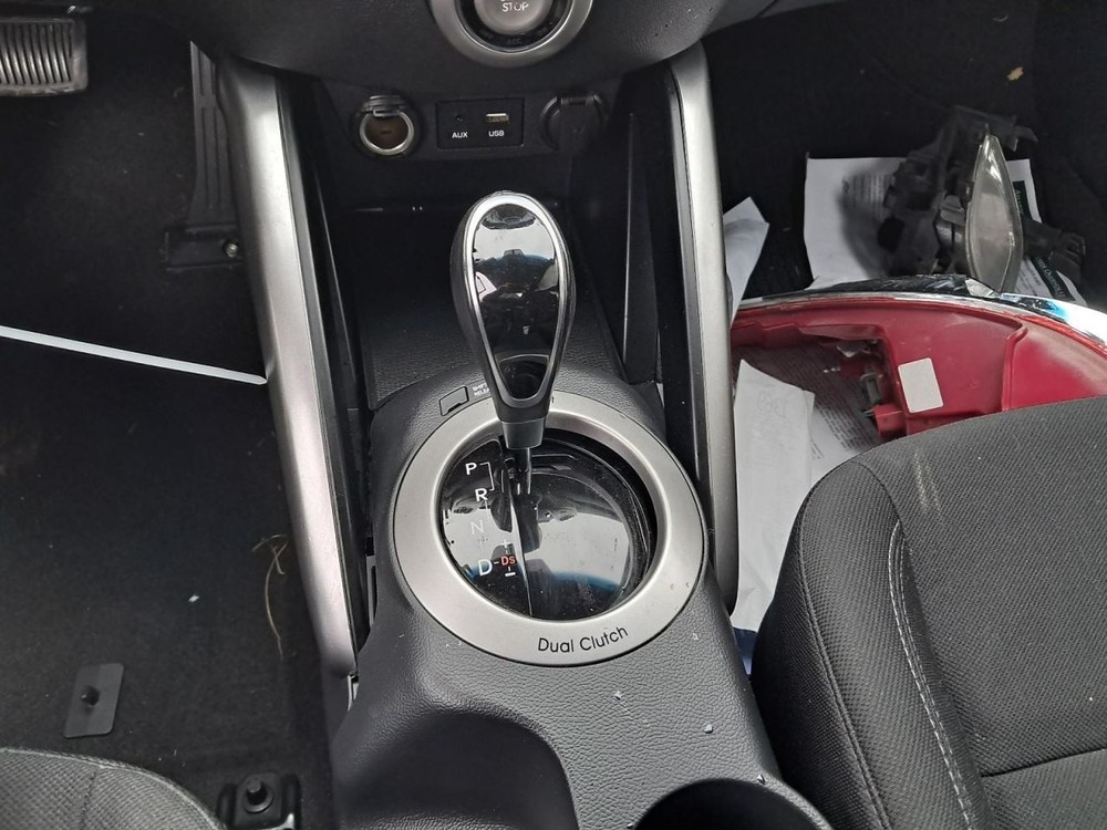 VELOSTER 2017 Glove Box 4918688