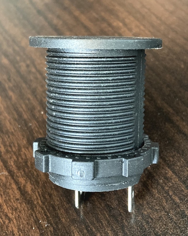 12-24 VOLT PANEL MOUNT AUTO LIGHTER SOCKET - EXCELLENT SELDOM USED CONDITION!