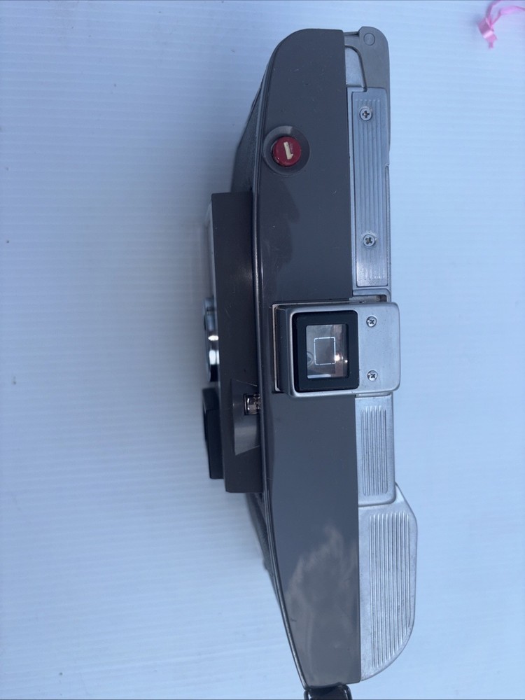 VINTAGE Polaroid Land Camera Model J66, Untested