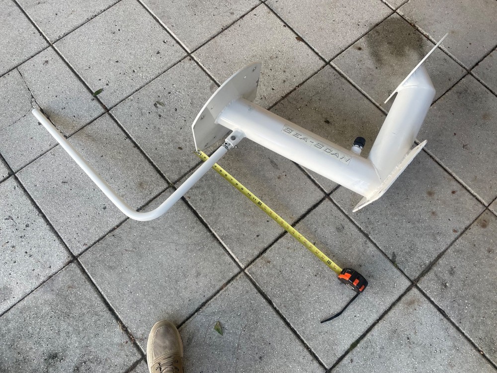 marine antenna mount