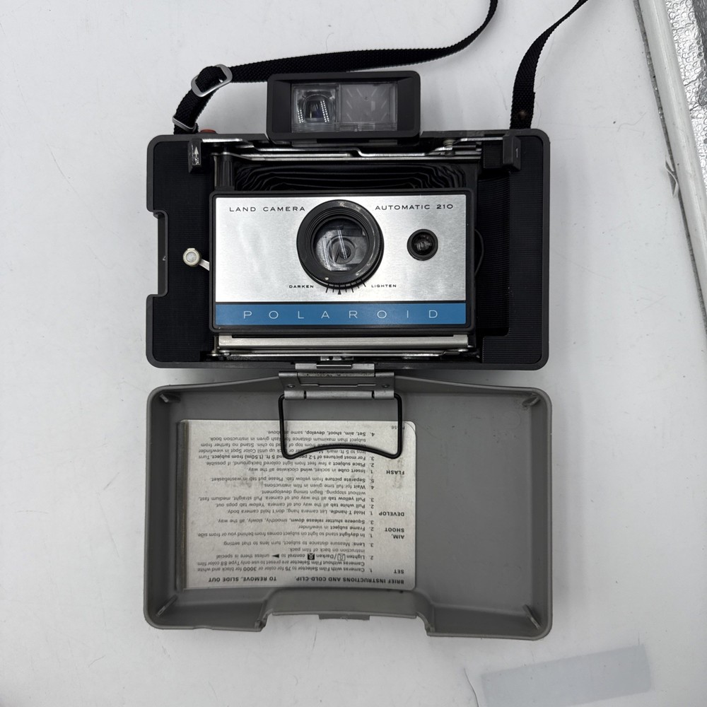 POLAROID AUTOMATIC LAND CAMERA 210 IN CASE WITH STRAP