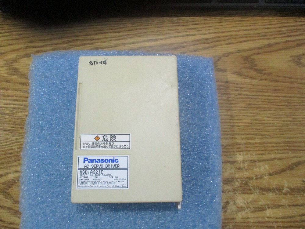 Panasonic Model: MSD1A321E AC Servo Driver. 200V, 10W